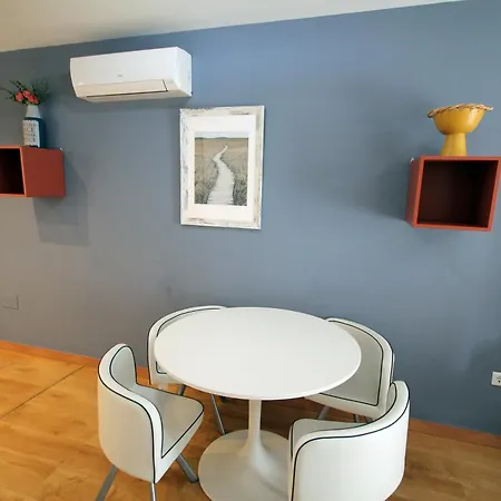 Apartman El Capitan Center 1-1 *