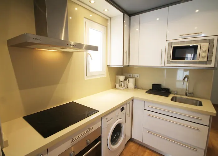 El Capitan Center 2-1 *